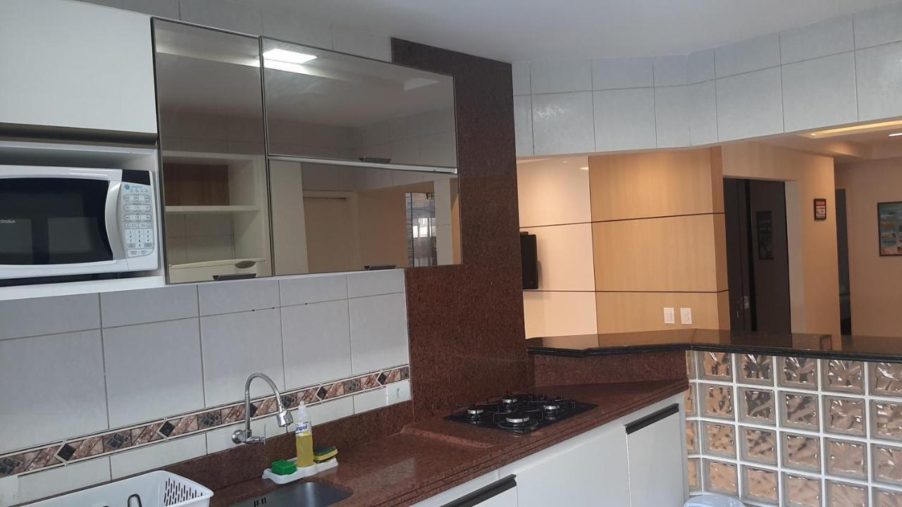 Casa Em Natal Cond. Fechado Com Piscina-03 Suites Exterior photo